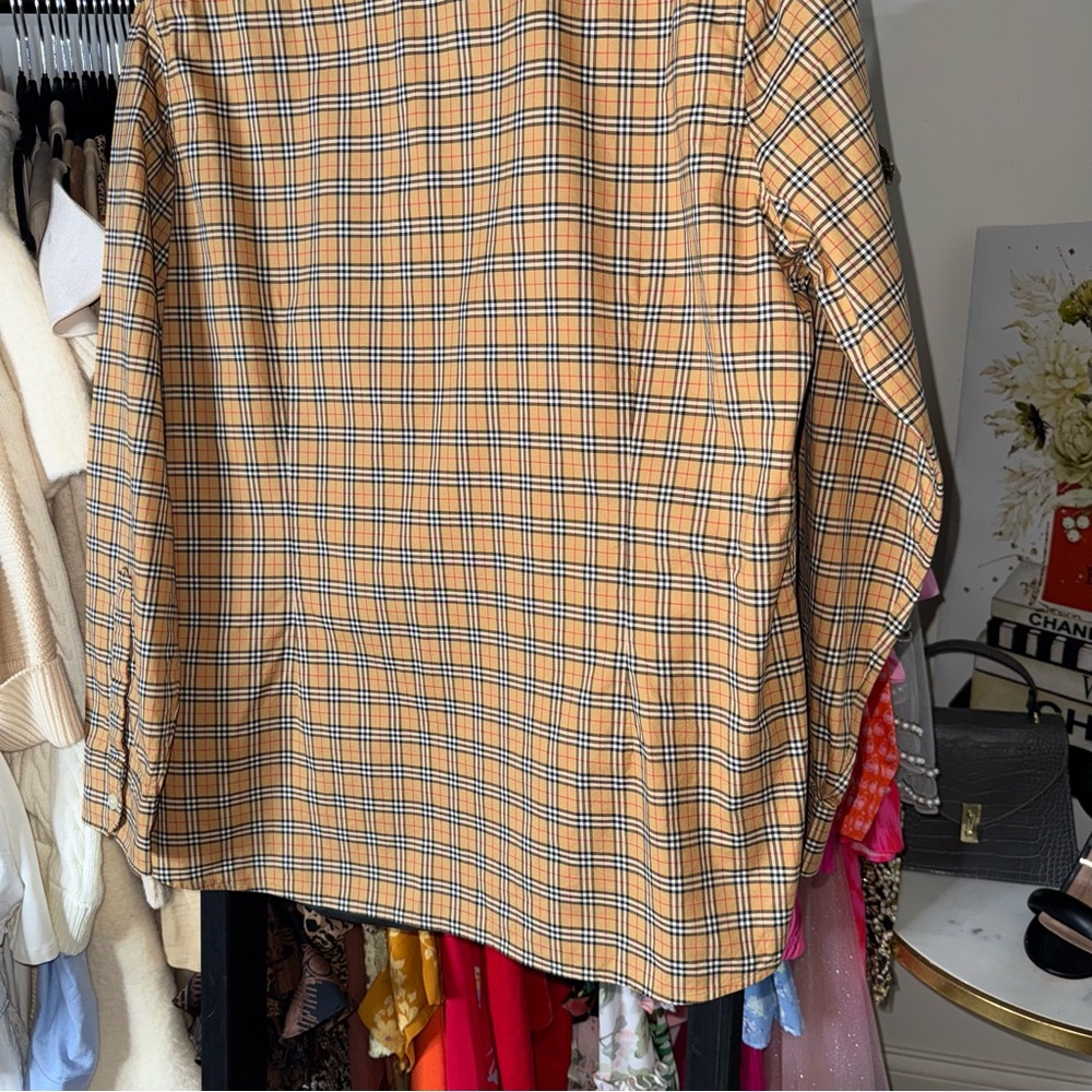 Burberry London England Classic Vintage Check Button Up Shirt Womens 14 EUC - Picture 13 of 13